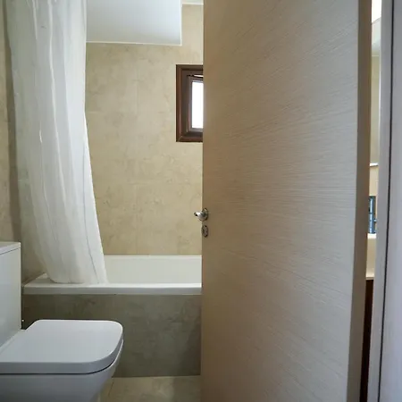 Aqua House Valentino * Limassol